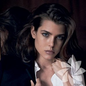 Grace Kelly'nin torunu Charlotte Casiraghi Gucci'nin yeni yüzü oldu!