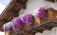 Balkon ve teraslarda bahar dekorasyonu
