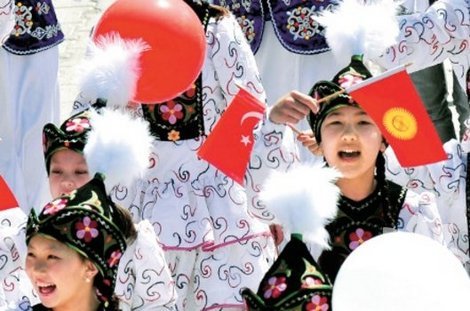 Dünya çocukları Fethiye’den barış mesajları verdi