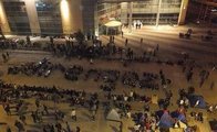 Duran Adam eylemi sosyal medyayı salladı! 