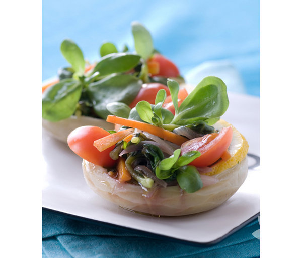 7- Mide ve bağırsak hastalıklarında faydalıdır.
8- Kanın pıhtılaşmasını kolaylaştırıcı etkisi nedeniyle özellikle iç kanamaları durdurmakta faydalıdır.